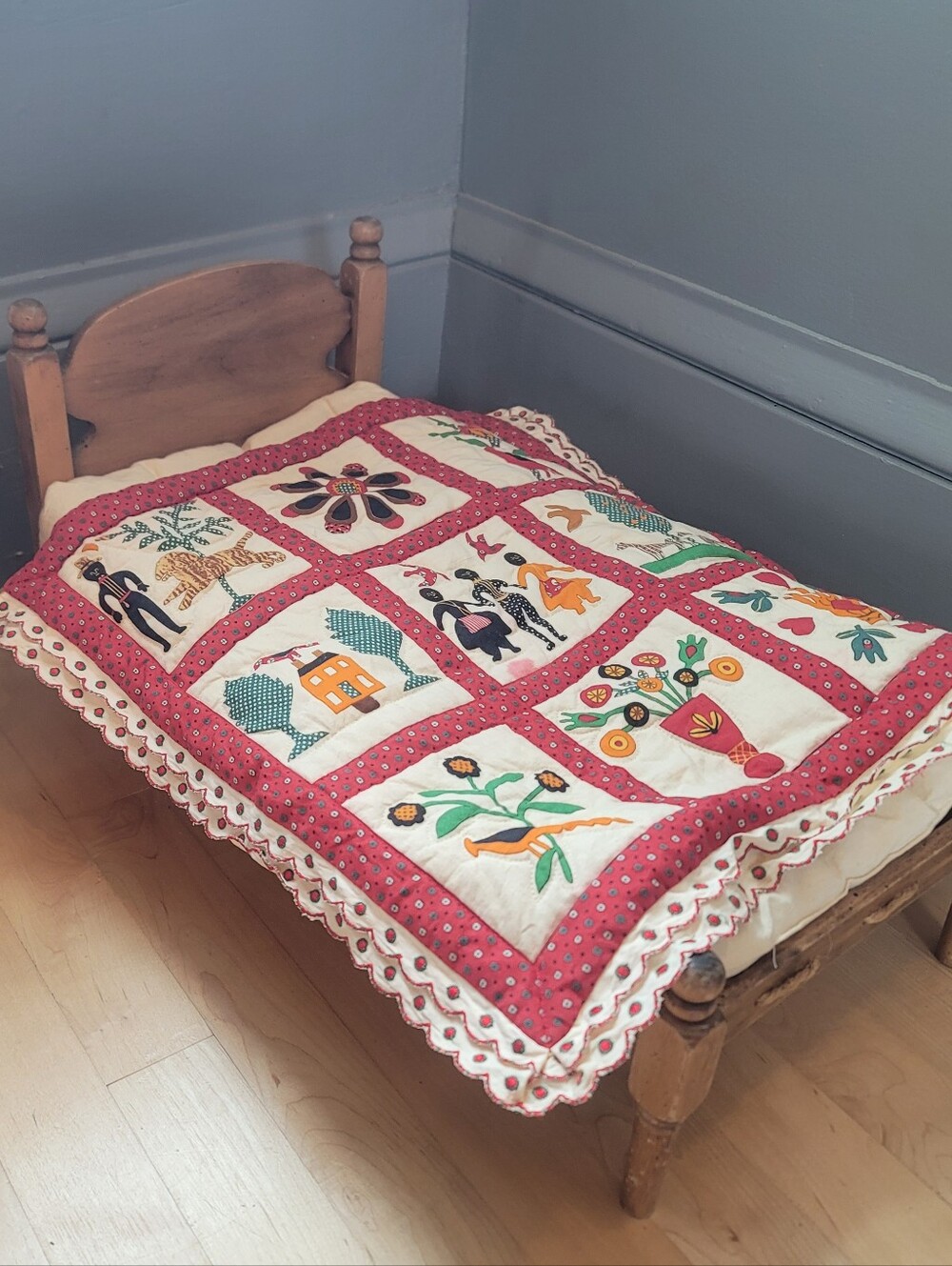 American Girl Addy Walker Bed